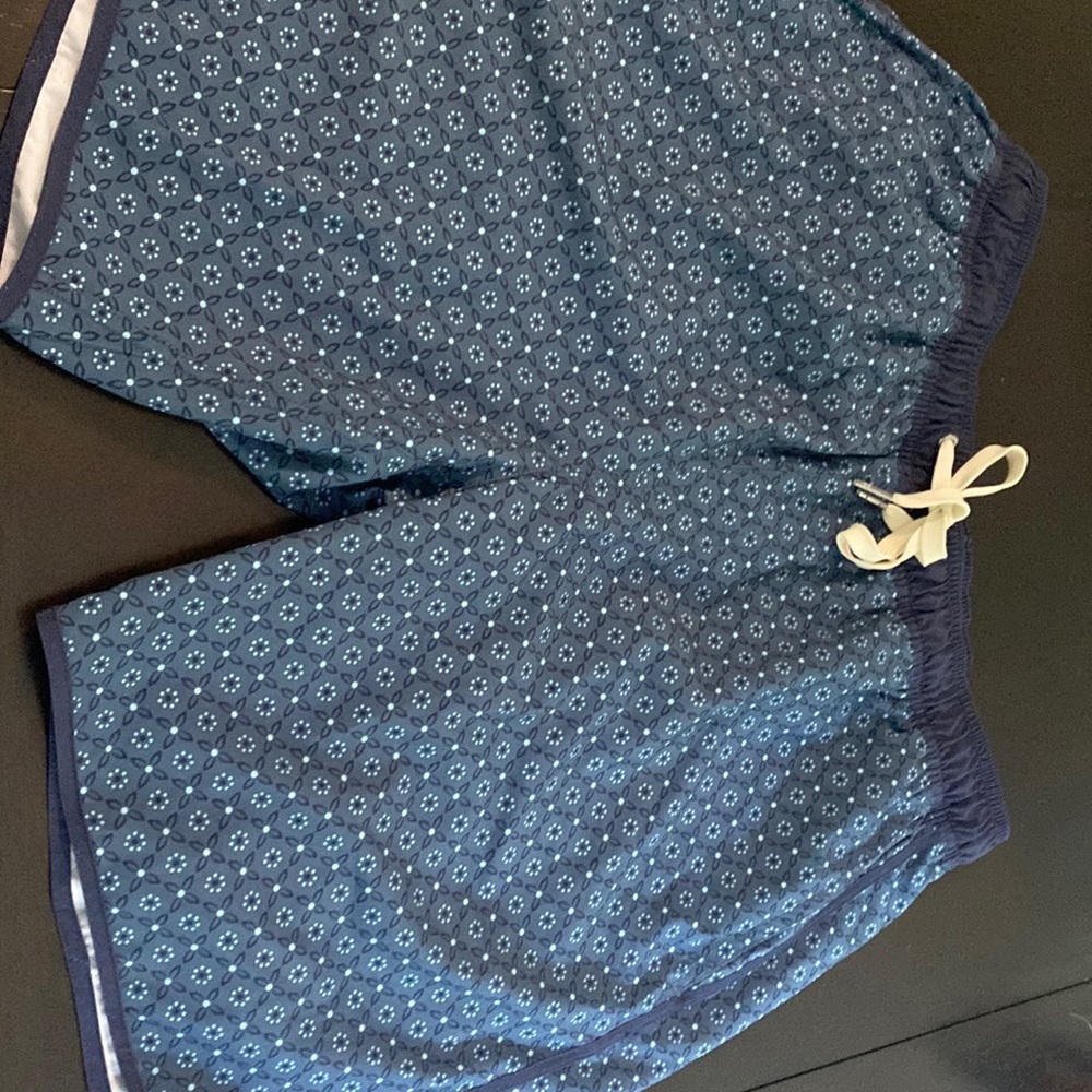 Men’s Fairharbor bathing suit. Size large, 8” inseam